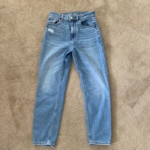 American Eagle stretchy high waisted jeans sz 2 short